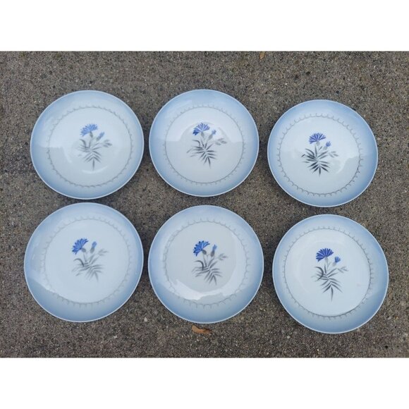 6 Bing & Grondahl Cornflower 6 1/4" Bread & Butter Plates Denmark - Picture 1 of 3